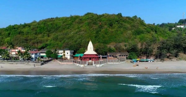 Pune to Ganpatipule Tour Package